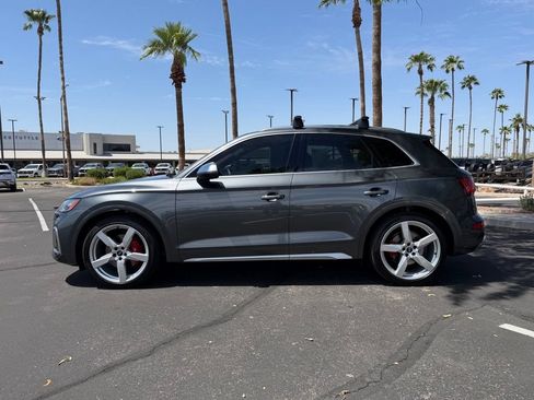 Used 2023 Audi SQ5 Premium Plus w/ Premium Plus Package AWD/4WD image 3
