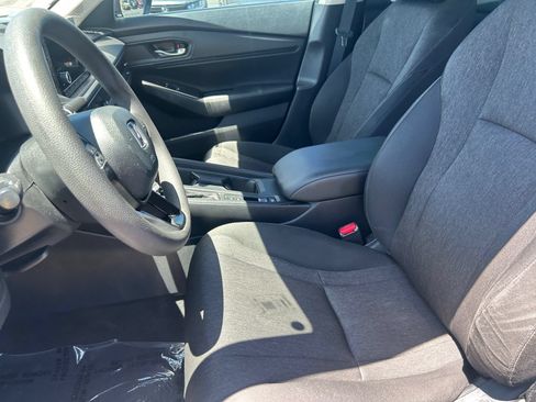 Used 2023 Honda Accord EX image 19