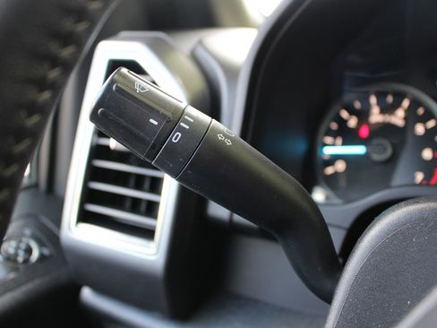 Used 2019 Ford F150 XLT w/ Equipment Group 302A Luxury image 28