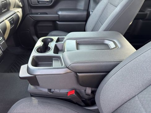 Used 2022 Chevrolet Silverado 1500 Custom image 15