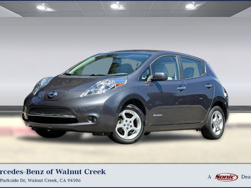 Used 2013 Nissan Leaf SV w/ LED & Quick Charge Pkg FWD image 1