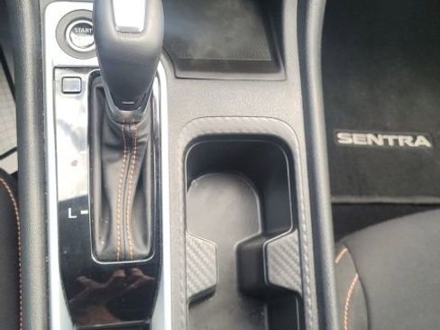 Certified 2023 Nissan Sentra SR w/ Midnight Edition Package FWD image 18