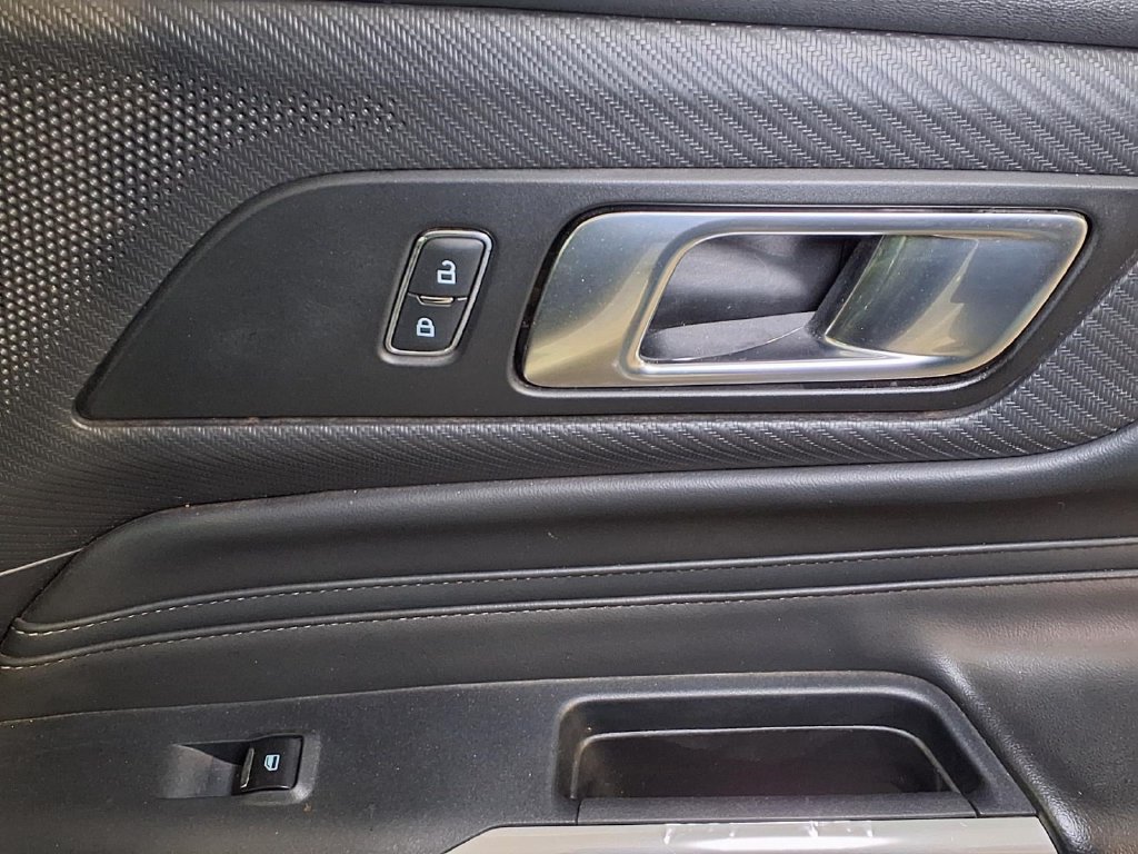 Used 2024 Ford Mustang Premium RWD image 27