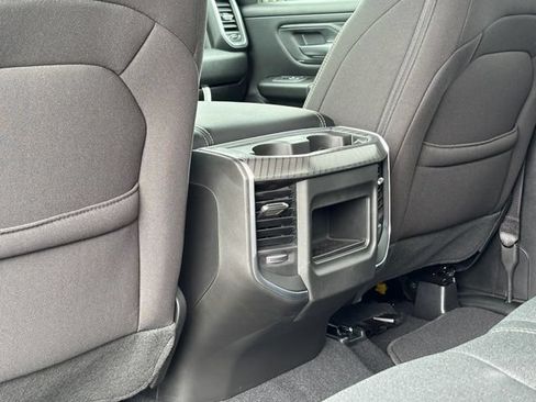 New 2026 RAM 1500 Express AWD/4WD image 27