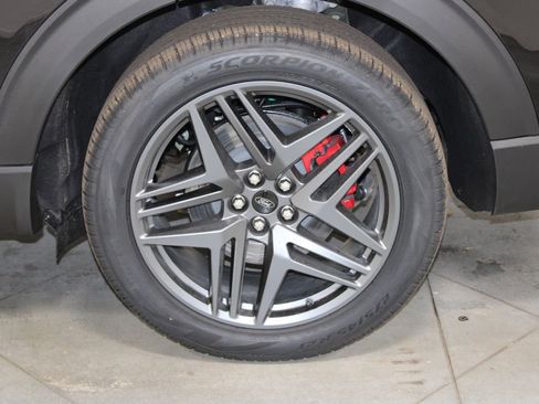 New 2026 Ford Explorer ST w/ Sun And Sound Package image 17