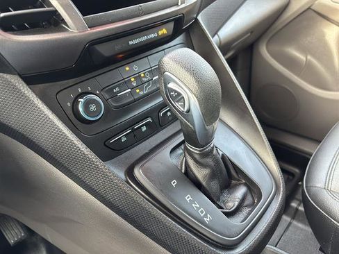 Certified 2020 Ford Transit Connect XL image 24