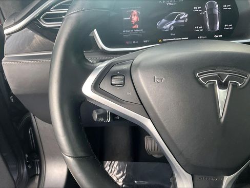Used 2018 Tesla Model S 75D AWD/4WD image 23