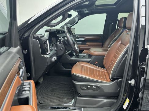 Certified 2024 GMC Sierra 1500 Denali Ultimate AWD/4WD image 3