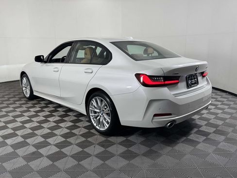 Used 2023 BMW 330i xDrive Sedan w/ Premium Package AWD/4WD image 8