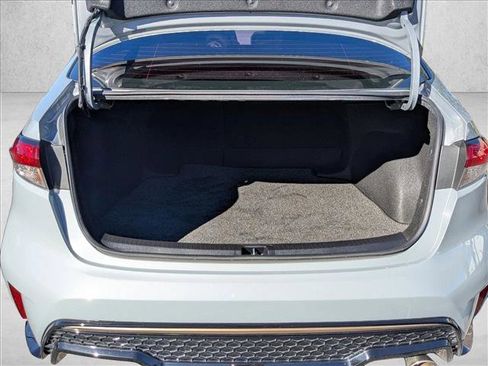 Used 2022 Toyota Corolla SE image 8