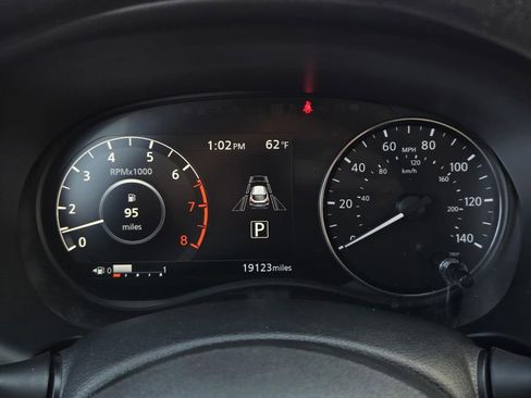 Used 2023 Nissan Kicks SV image 26