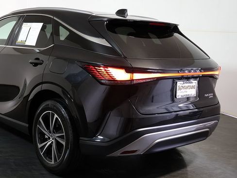Used 2024 Lexus RX 350 Premium w/ Convenience Package AWD/4WD image 11