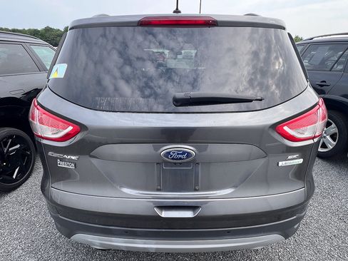 Used 2015 Ford Escape SE w/ Equipment Group 201A FWD image 3