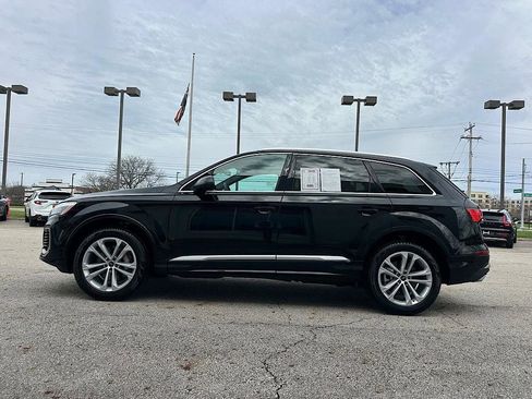 Used 2025 Audi Q7 3.0T Premium Plus AWD/4WD image 2