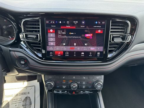 Used 2025 Dodge Durango GT RWD image 27