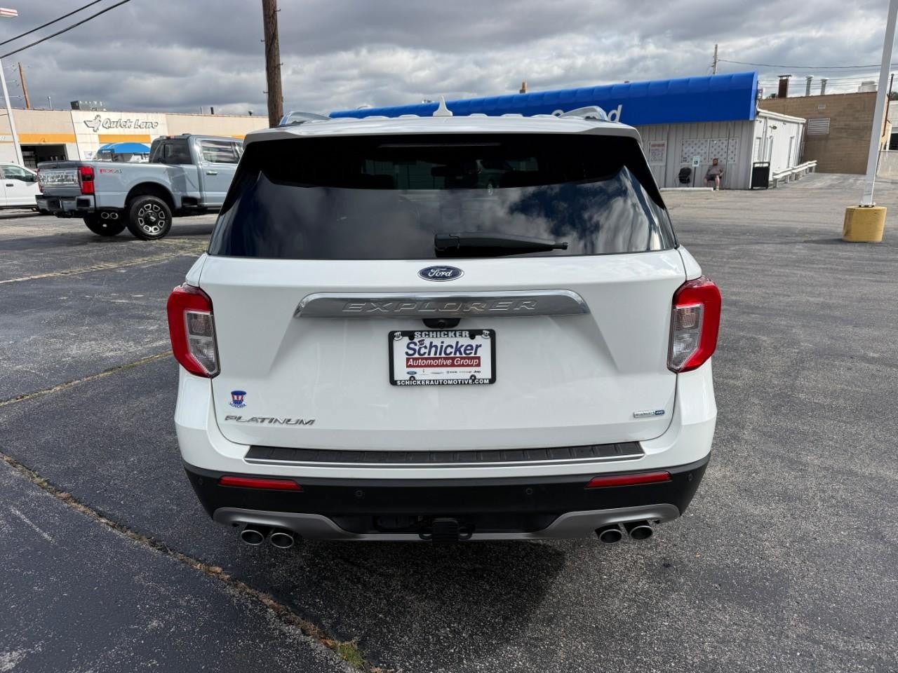 Used 2020 Ford Explorer Platinum w/ Premium Technology Package AWD/4WD image 9
