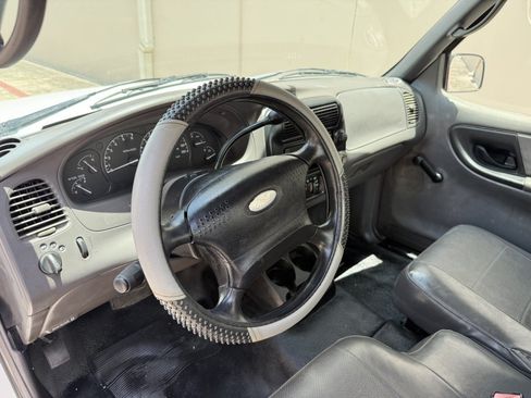 Used 2003 Ford Ranger XL RWD image 10