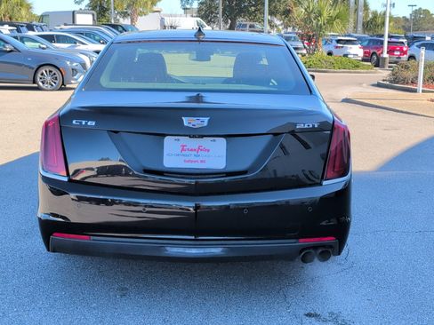 Used 2018 Cadillac CT6 Luxury image 4