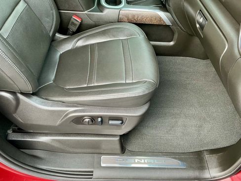 Used 2023 GMC Sierra 2500 Denali image 24