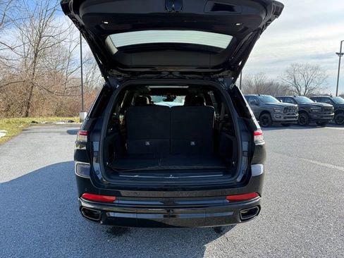Used 2024 Jeep Grand Cherokee L Summit image 37