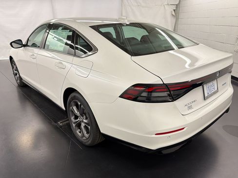 New 2026 Honda Accord EX-L image 3