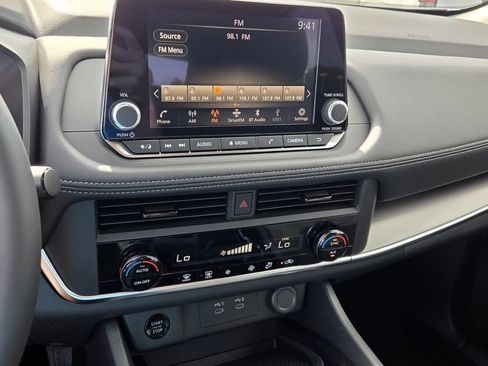 New 2026 Nissan Rogue SV FWD image 19