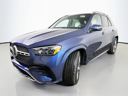 New 2026 Mercedes-Benz GLE 450 4MATIC image 3