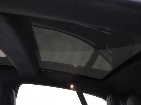 Used 2018 Tesla Model S P100D image 19