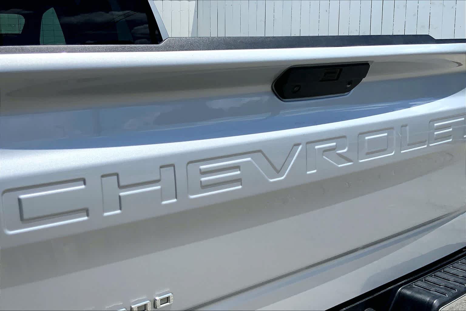 Used 2019 Chevrolet Silverado 1500 LT w/ Texas Edition AWD/4WD image 32