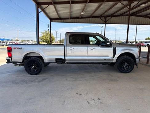 Used 2023 Ford F350 Lariat w/ Lariat Ultimate Package AWD/4WD image 9