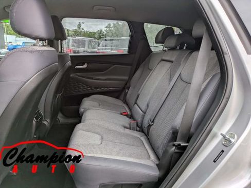 Used 2022 Hyundai Santa Fe SEL FWD image 17