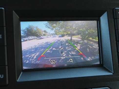 Used 2017 Ford F150 XLT w/ Trailer Tow Package image 19