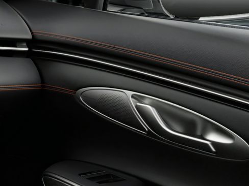 New 2026 Genesis GV70 2.5T Sport Prestige AWD/4WD image 21