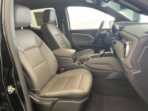 Used 2023 Chevrolet Colorado ZR2 w/ ZR2 Convenience Package III AWD/4WD image 19