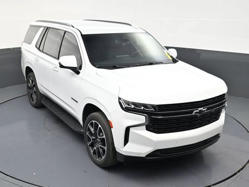 Used 2023 Chevrolet Tahoe RST w/ Luxury Package RWD image 18