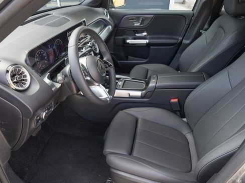 Certified 2025 Mercedes-Benz GLB 250 4MATIC image 2