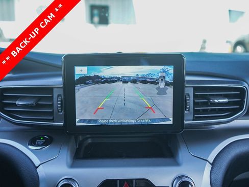 Used 2020 Ford Explorer XLT w/ Equipment Group 202A image 9