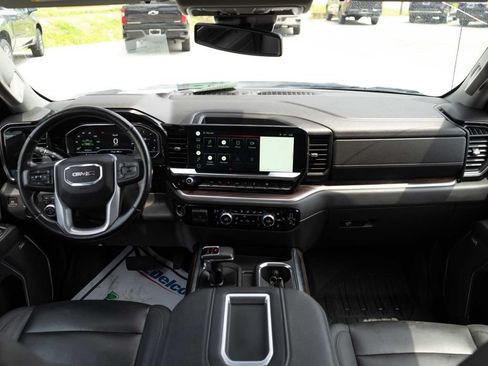 Used 2022 GMC Sierra 1500 SLT RWD image 15