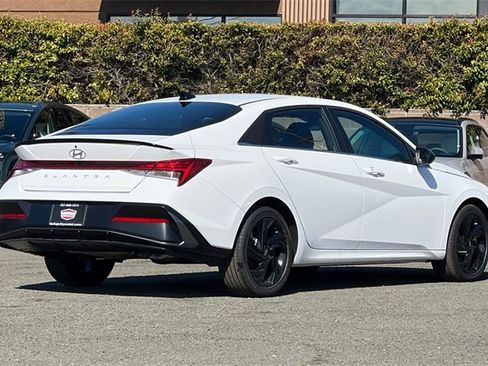 New 2026 Hyundai Elantra SEL Sport image 6