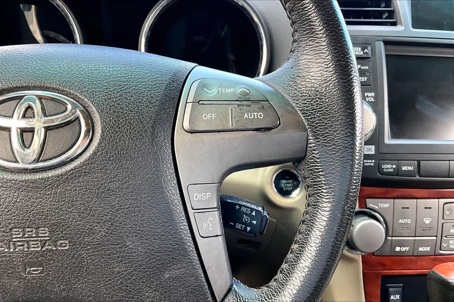 Used 2010 Toyota Highlander Limited w/ Extra Value Pkg 8 FWD image 19