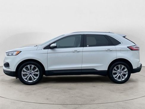 Used 2021 Ford Edge Titanium w/ Class II Trailer Tow Package AWD/4WD image 2