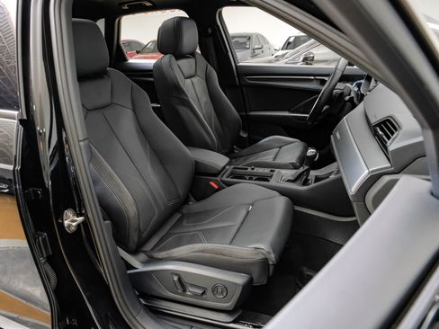 Used 2023 Audi Q3 2.0T Premium image 37