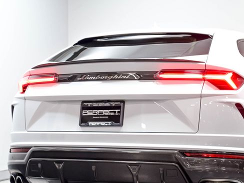 Used 2020 Lamborghini Urus AWD/4WD image 97