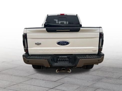 Used 2019 Ford F250 King Ranch w/ King Ranch Ultimate Package image 5