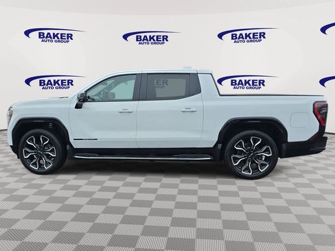 New 2025 GMC Sierra EV Denali image 8