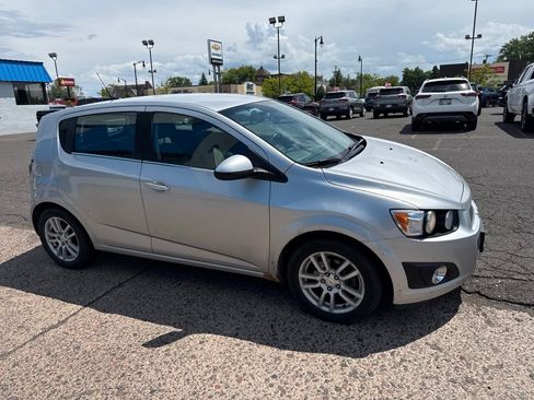 Used 2012 Chevrolet Sonic LT FWD image 5