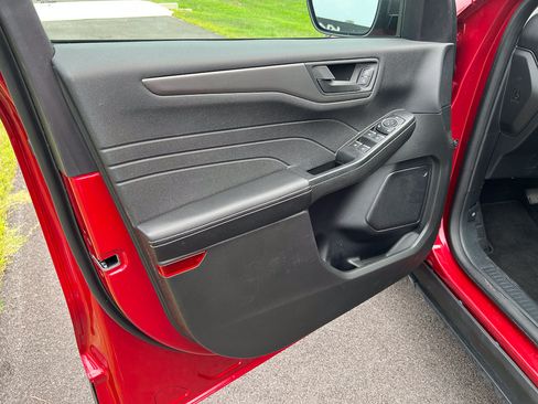 Used 2023 Ford Escape Active FWD image 13