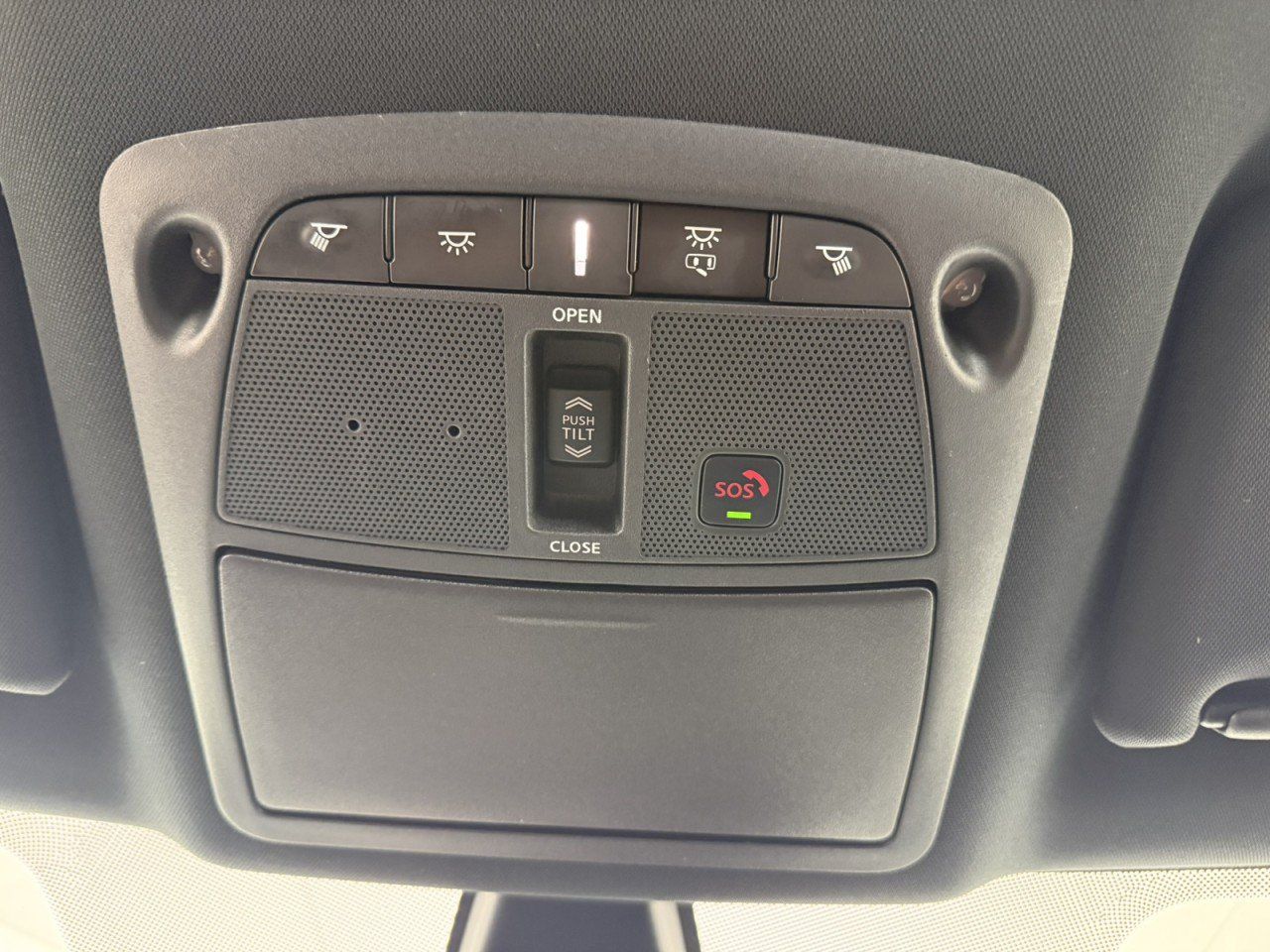 Used 2023 Nissan Maxima SR FWD image 24