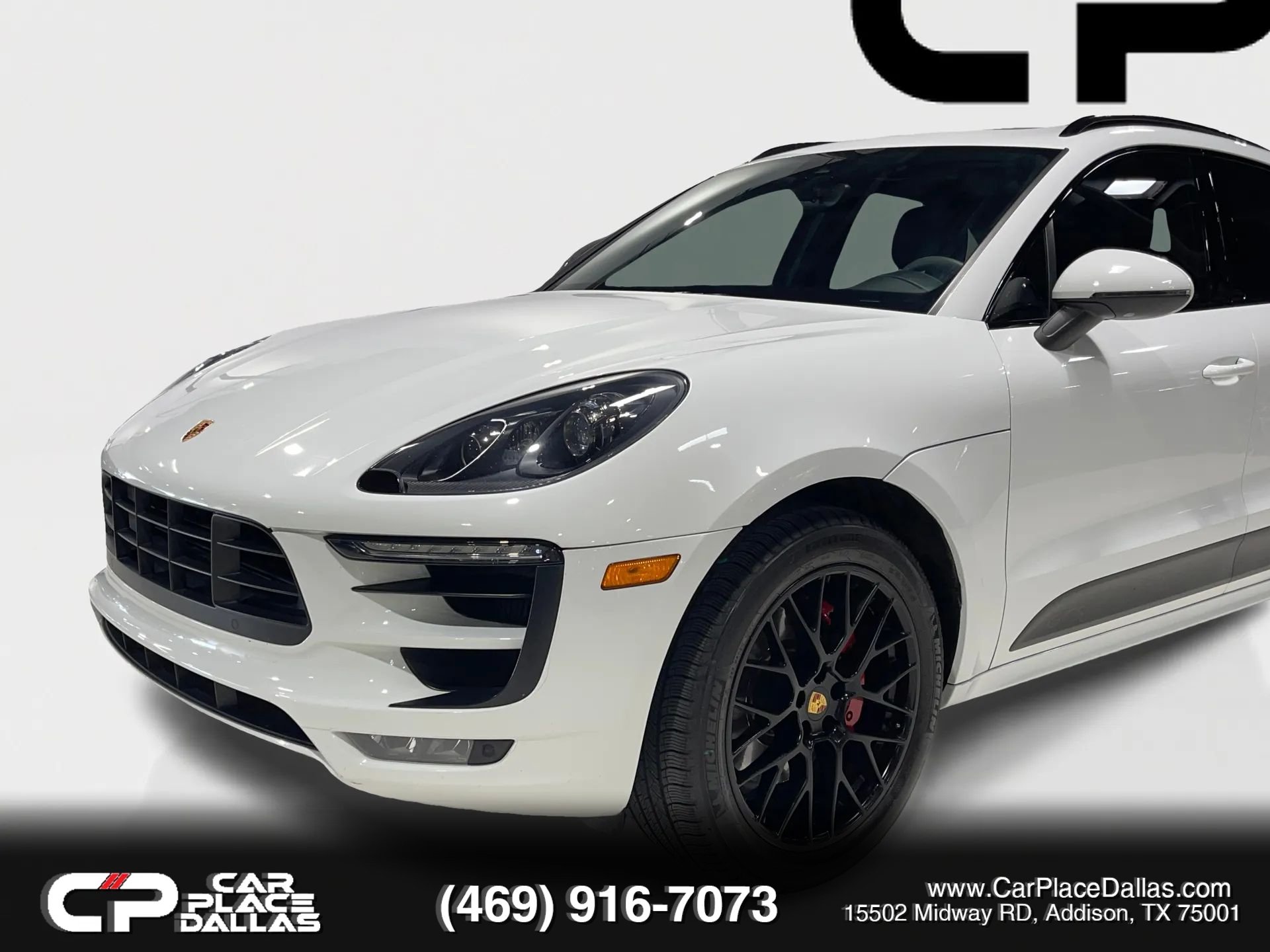 Used 2018 Porsche Macan GTS w/ Premium Package Plus AWD/4WD image 4