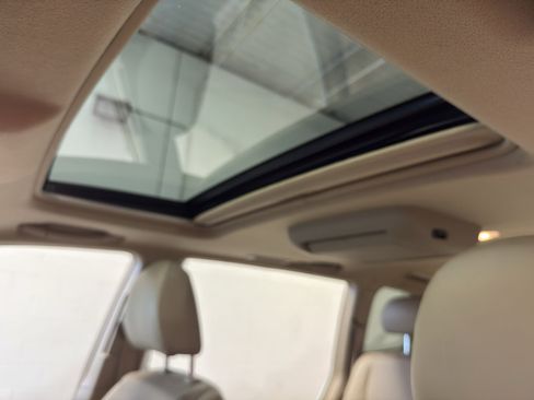 Used 2013 Toyota Highlander Limited AWD/4WD image 15